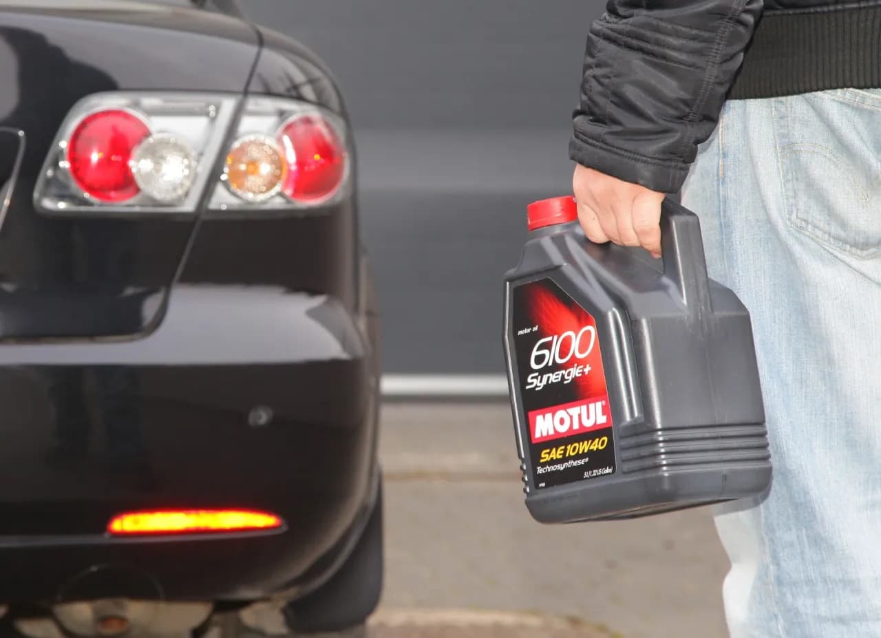 Dobierz olej Motul: Przewodnik krok po kroku | Oficjalne narzędzie