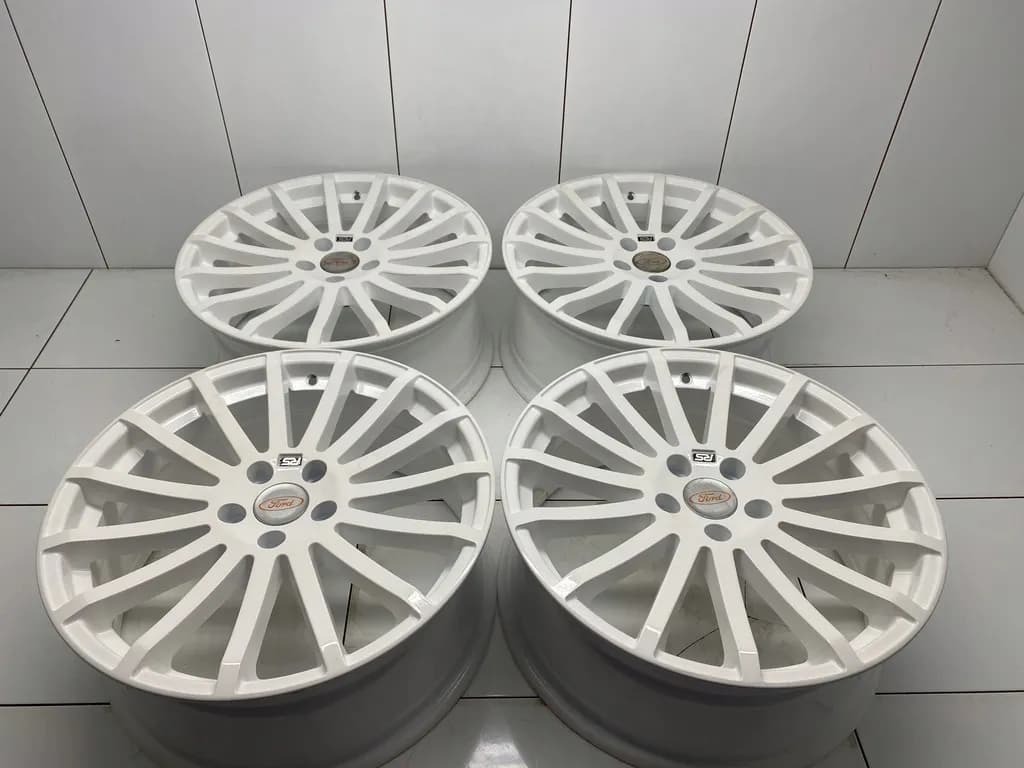 Felgi do Focusa MK2: Jaki rozmiar i parametry wybrać? Poradnik